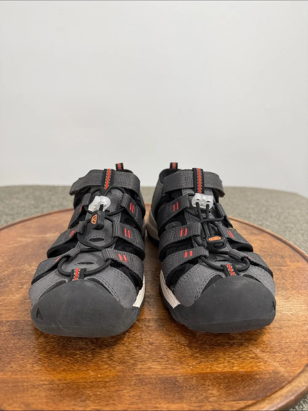 Keen Sandals Kids Youth 4 Gray Black Sport Fisherman Water Shoes Closed Toe Wash